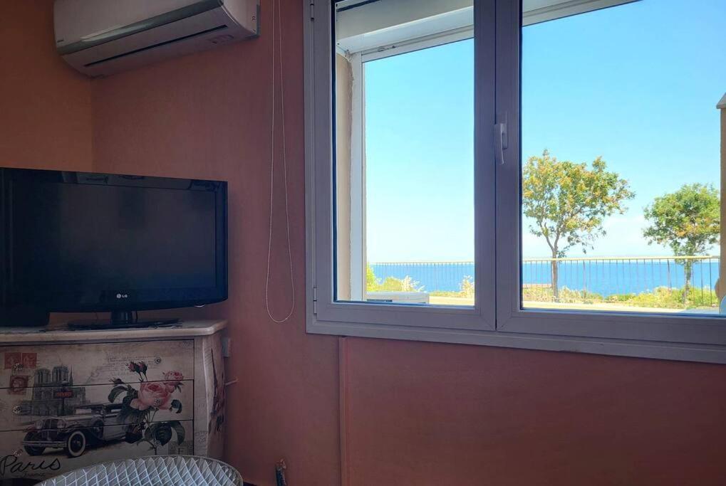Afentis Apartment Agia Ermioni Zewnętrze zdjęcie